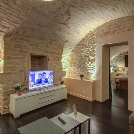 Suite Le Serge Topdestination-Dijon Apartment Dijon