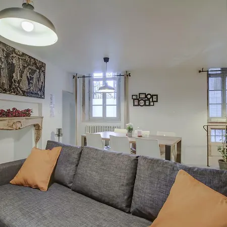Apartment Suite Le Serge Topdestination-Dijon